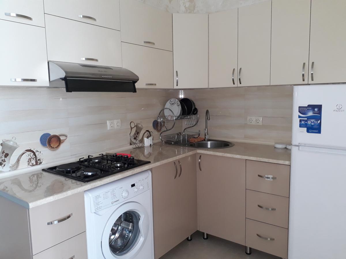 Mariamis Hous Apartment Batumi Luaran gambar