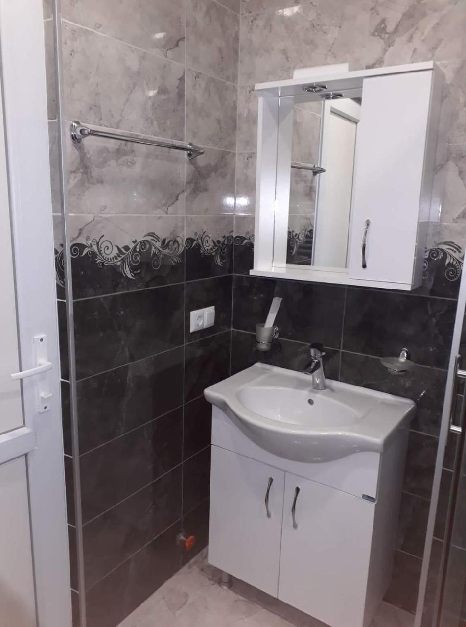 Mariamis Hous Apartment Batumi Luaran gambar
